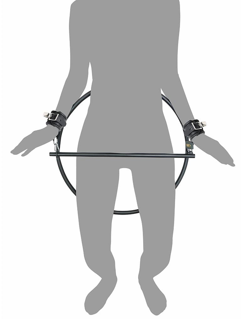 Rimba Restraint Ring met leren boeien en hangslot 2